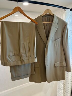 Ermenegildo Zegna Luxury Suit